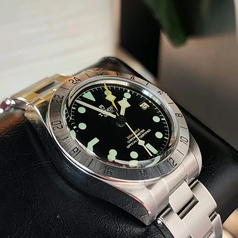 Thumb Black Bay Pro Stainless / Bracelet