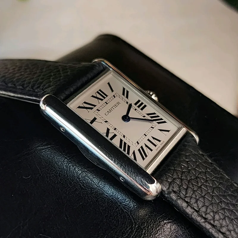 Thumb Tank Must Large Quartz Stainless Steel / Silver