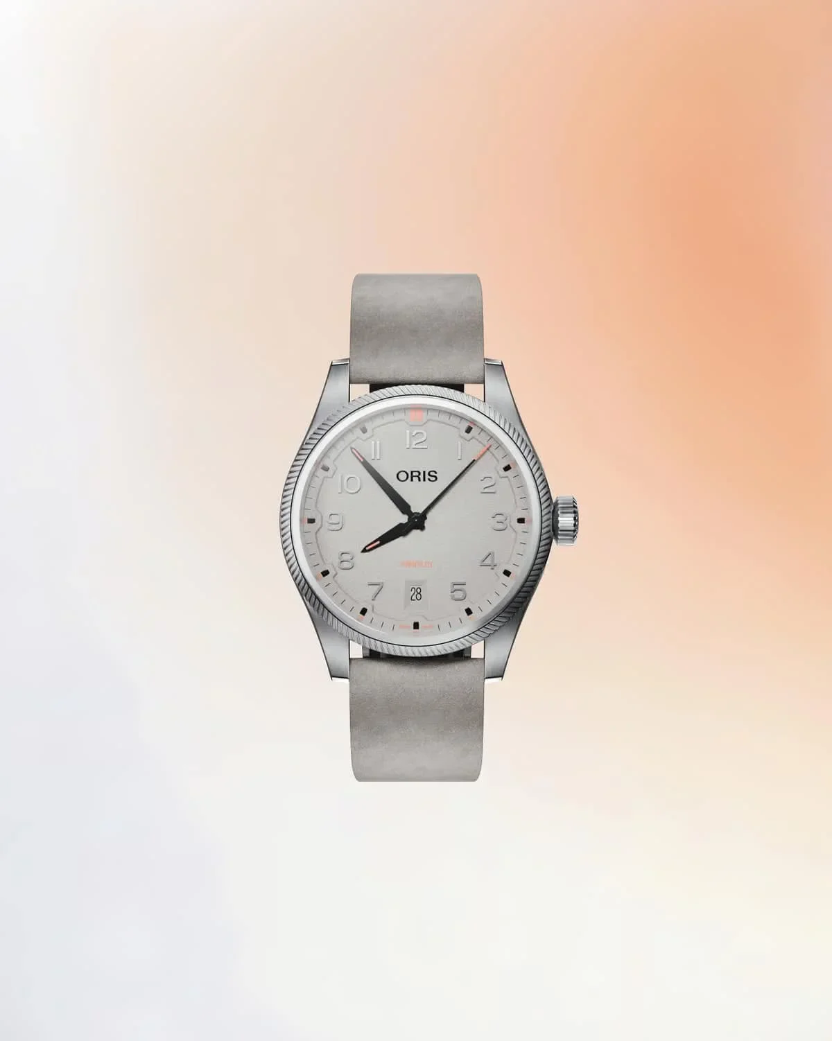 Big Crown ProPilot Date Stainless Steel / Chalk / Strap