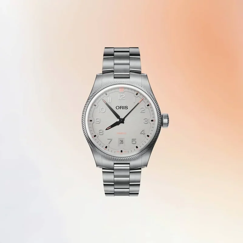 Big Crown ProPilot Date Stainless Steel / Chalk / Bracelet