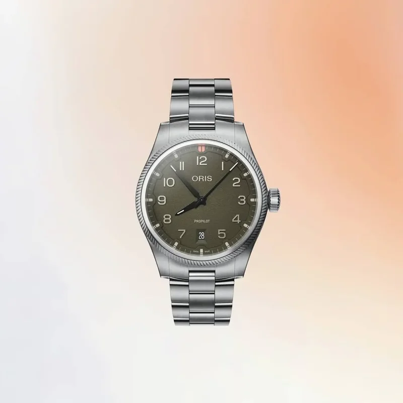 Big Crown ProPilot Date Stainless Steel / Moss / Bracelet