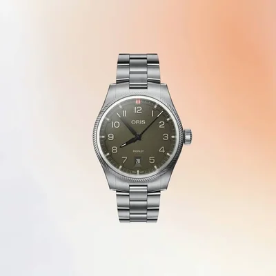 Big Crown ProPilot Date Stainless Steel / Moss / Bracelet