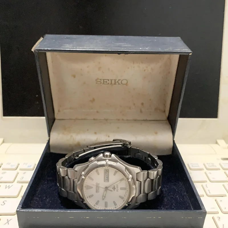 Seiko SKJ081