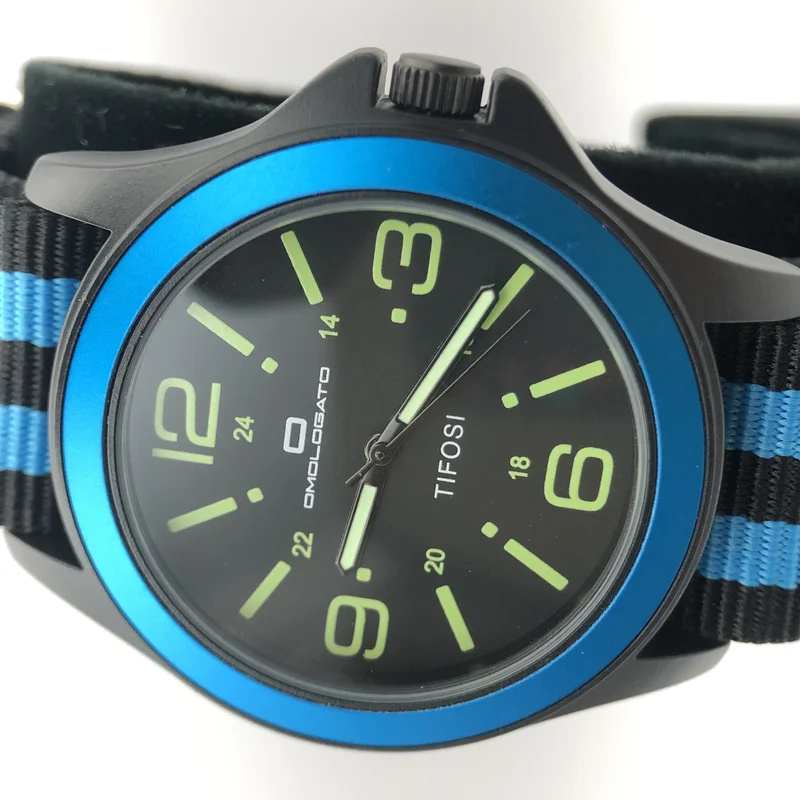 Thumb Tifosi Laguna Seca