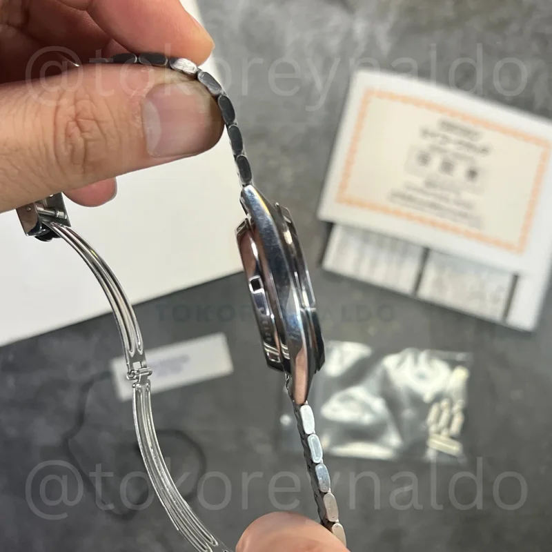 Thumb SEIKO 5 AUTOMATIC 21 JEWELS