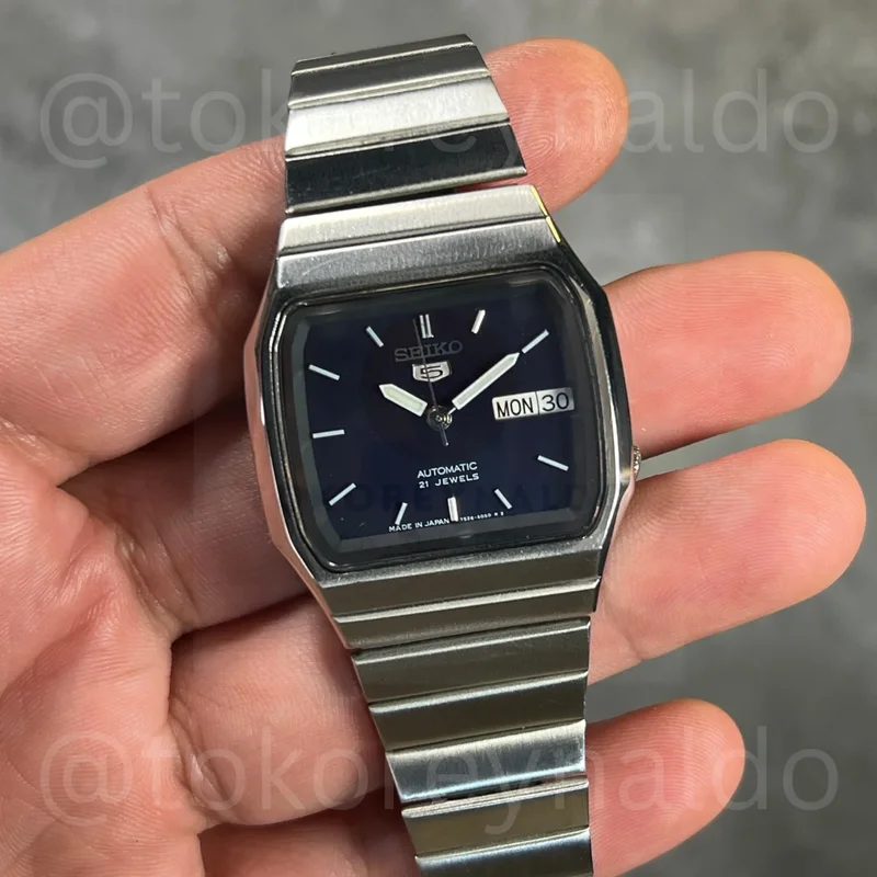 SEIKO 5 AUTOMATIC 21 JEWELS