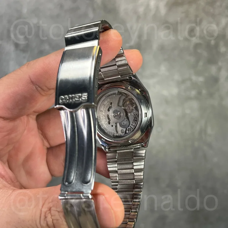Thumb SEIKO 5 AUTOMATIC 21 JEWELS