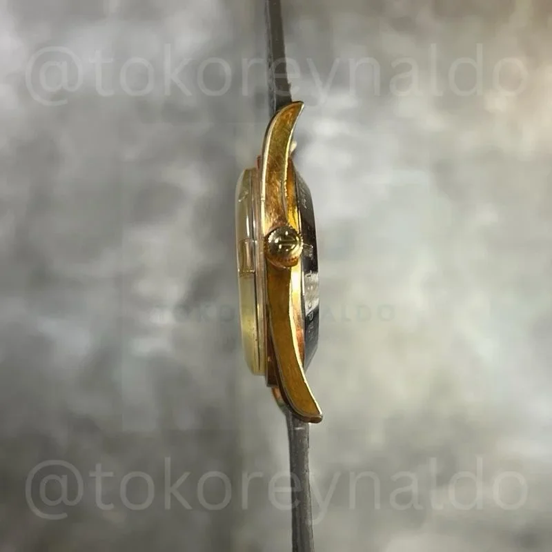 Thumb Rado World Travel Polerouter 59948 Gold-Plated Champagne Concentric Guilloché Dial