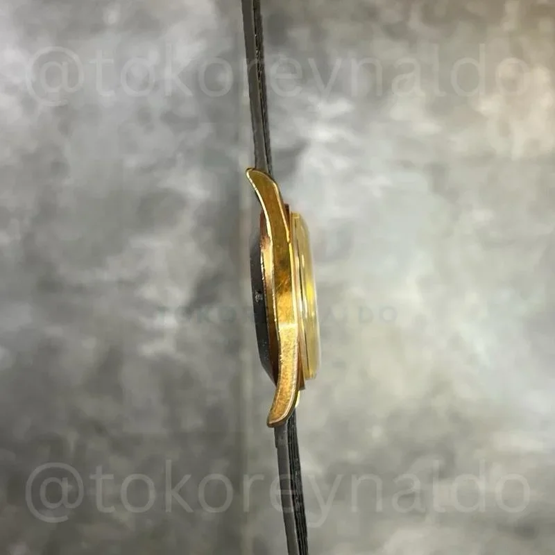 Thumb Rado World Travel Polerouter 59948 Gold-Plated Champagne Concentric Guilloché Dial