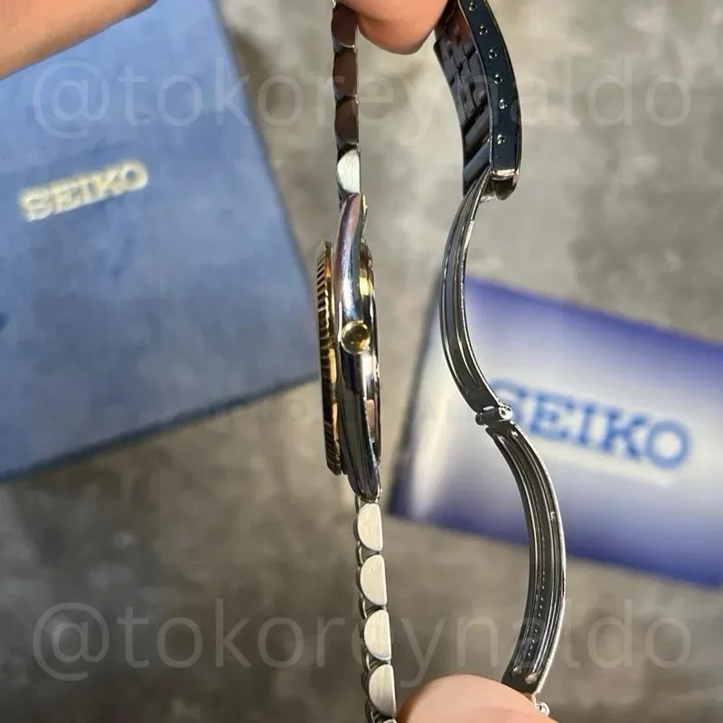 Thumb Seiko "FedEx Safe Driver" Day-Date 7N43 Two-Tone Fluted Bezel Gold Textured Dial (LX1657)