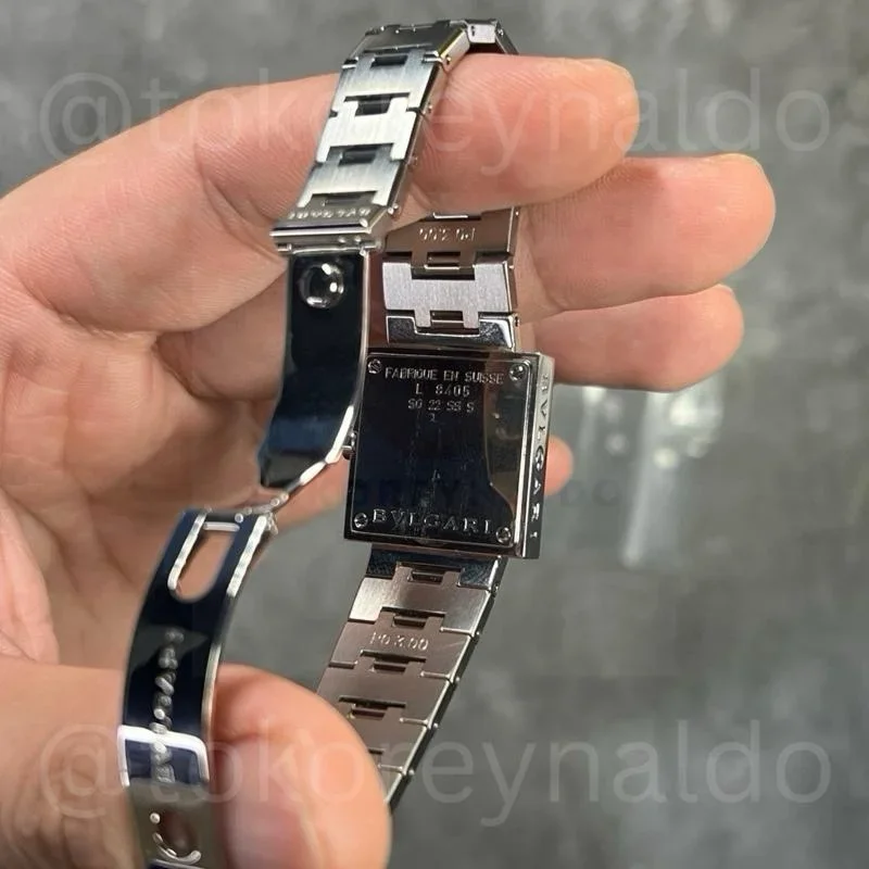 Thumb Bvlgari Quadrato SQ22SS Stainless Steel Black Dial Integrated Bracelet (LX2450)