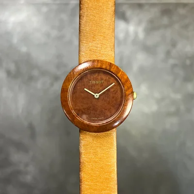 Vintage Tissot Woodwatch W150 Round Brown Wooden Case Maple-Like Dial LX2351