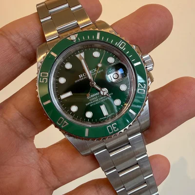 Submariner Date Stainless Steel / Green / Cerachom