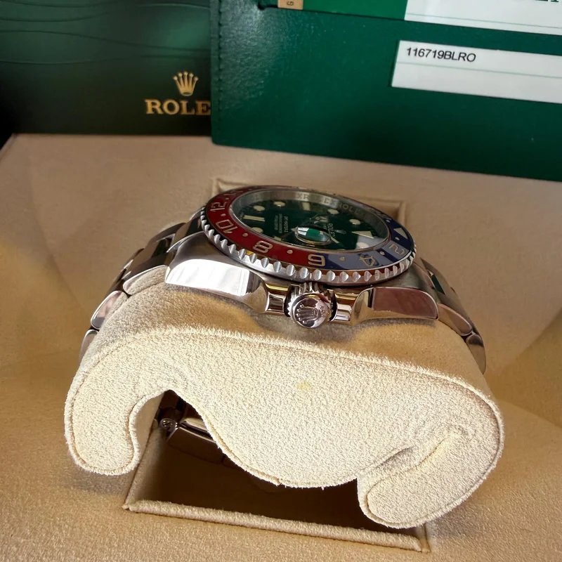 Thumb GMT-Master II White Gold / BLRO