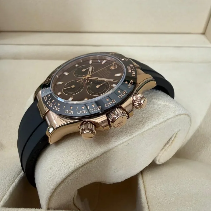 Thumb Cosmograph Daytona Everose / Cerachrom / Chocolate / Oysterflex