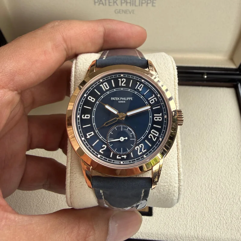 Calatrava Travel Time 24-Hour Rose Gold / Blue