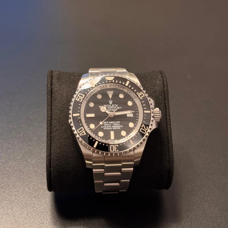 Thumb Sea-Dweller Deepsea