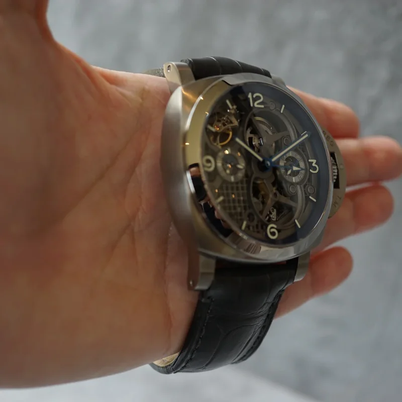 Thumb Luminor 1950 Tourbillon GMT Titanio Lo Scienziato Blue