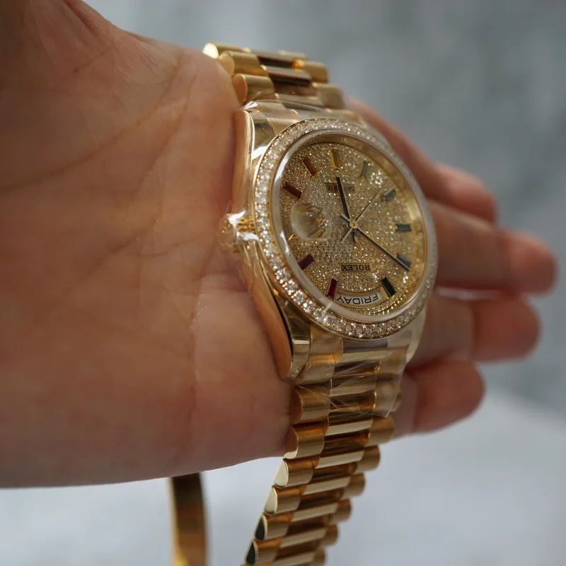 Thumb Day-Date 36 Yellow Gold / Diamond / Paved-Rainbow / President