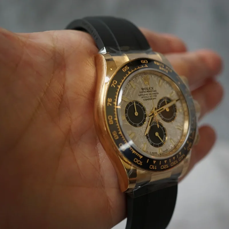 Thumb Cosmograph Daytona Yellow Gold - Cerachrom / Meteorite / Oysterflex