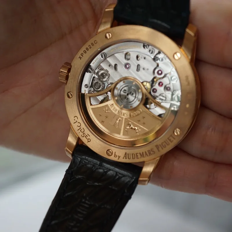 Thumb CODE 11.59 Automatic Pink Gold / Blue Gradient