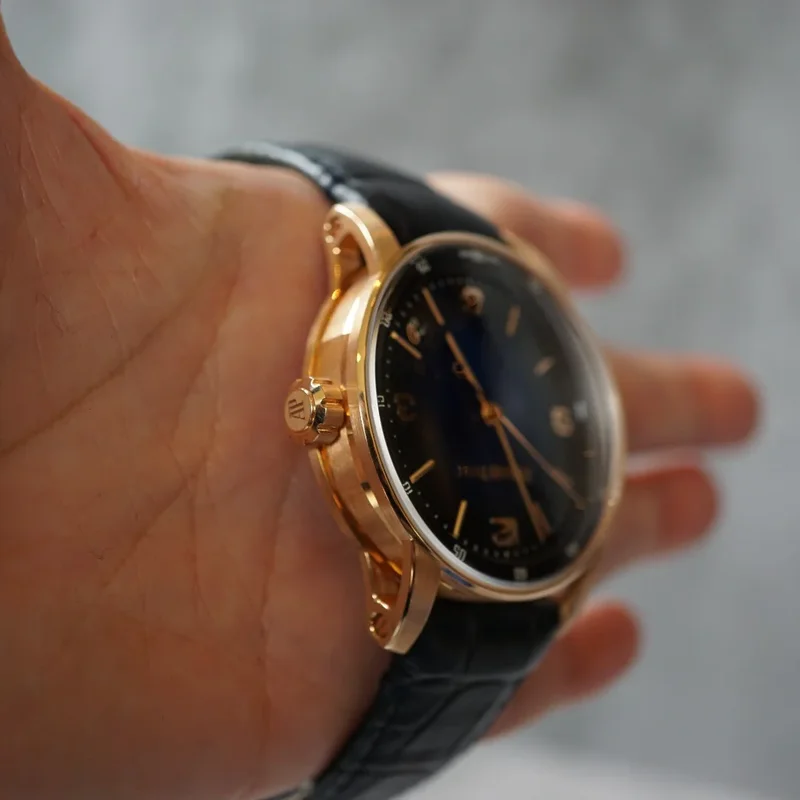 Thumb CODE 11.59 Automatic Pink Gold / Blue Gradient