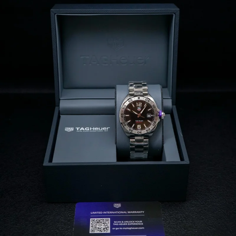 Thumb Formula 1 Quartz 41 Stainless Steel / Black / Bracelet