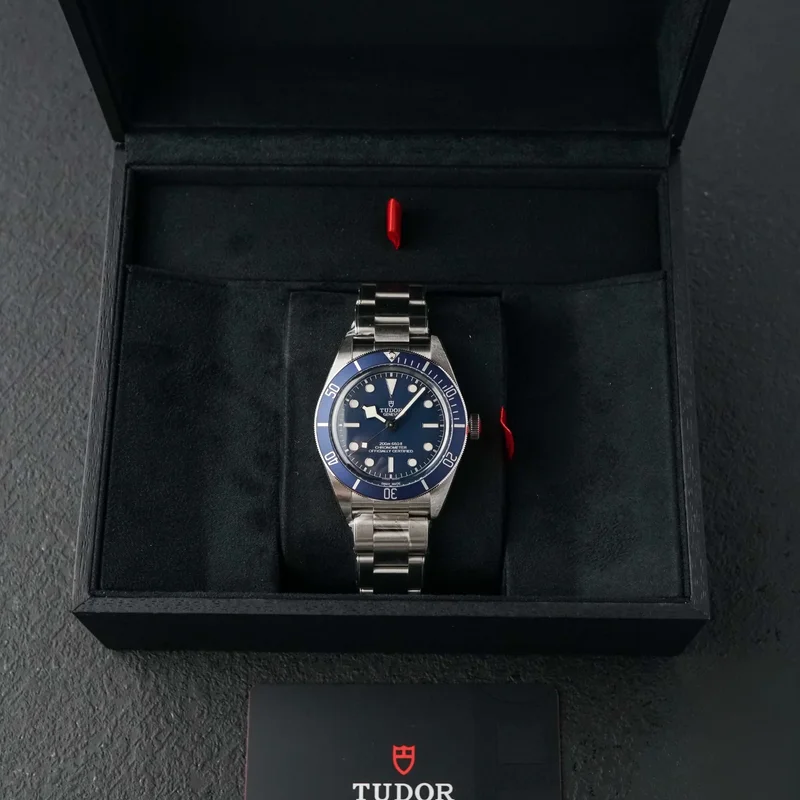 Thumb Black Bay 58 39mm With Blue Dial Steel Bracelet