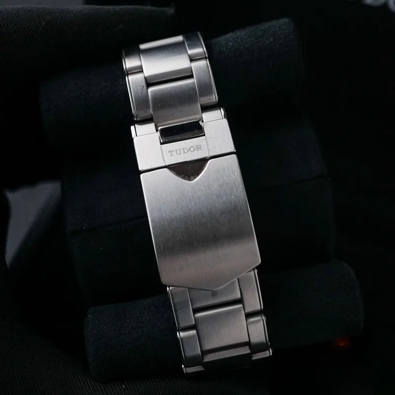 Thumb Heritage Black Bay Red Manufacture / Bracelet