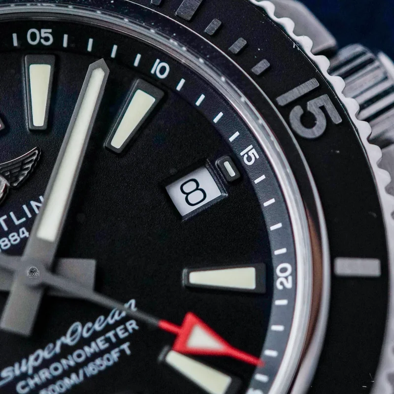 Thumb Superocean 42 Stainless Steel / Black / Bracelet / Japan
