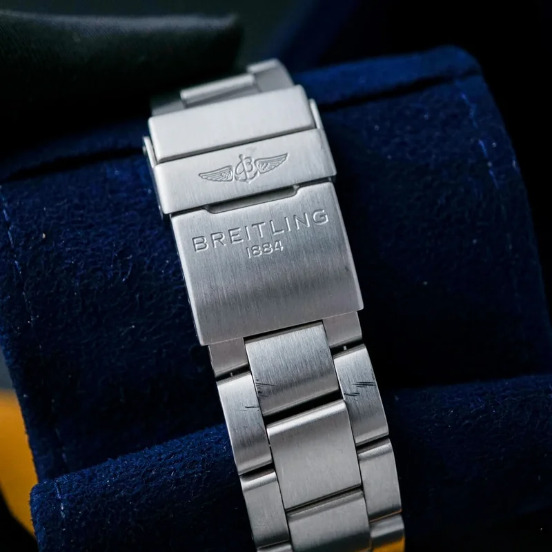 Thumb Superocean 42 Stainless Steel / Black / Bracelet / Japan