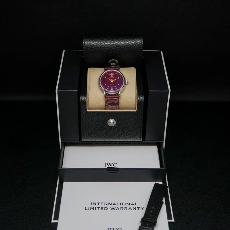 Thumb Portofino Automatic Moon Phase 37 “Year of the Snake”