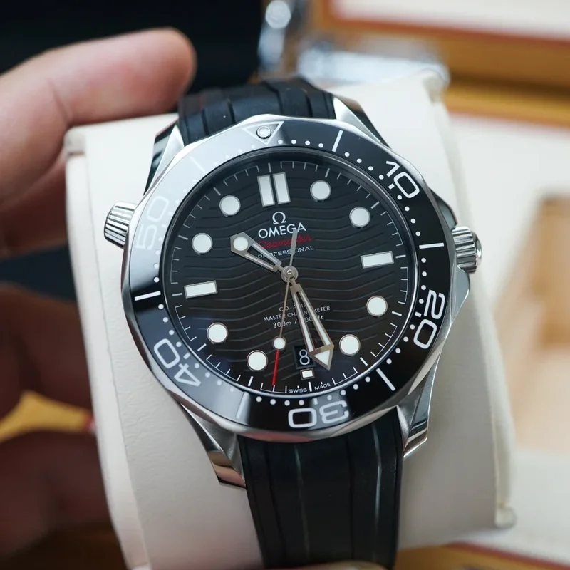 Seamaster Diver 300M Master Co-Axial 42 Stainless Steel / Black / Rubber