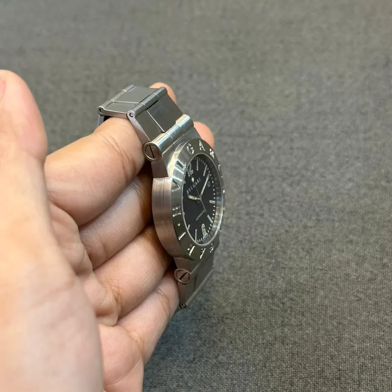 Thumb Diagono Automatic Stainless Steel / Black