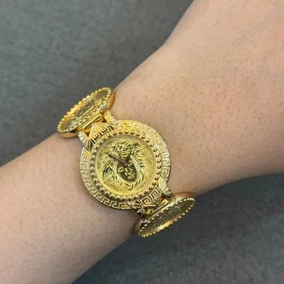 Medusa Coin Watch