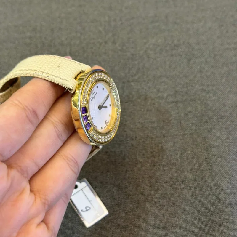 Thumb Women's Watch Diamond Bezel
