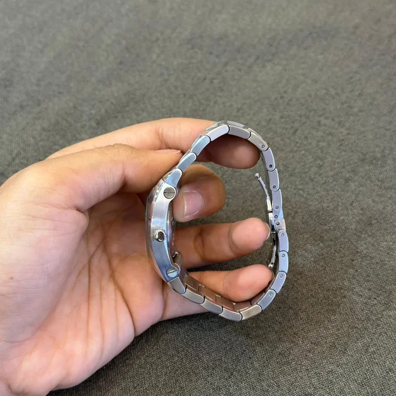 Thumb Ergon Quartz Stainless Steel 