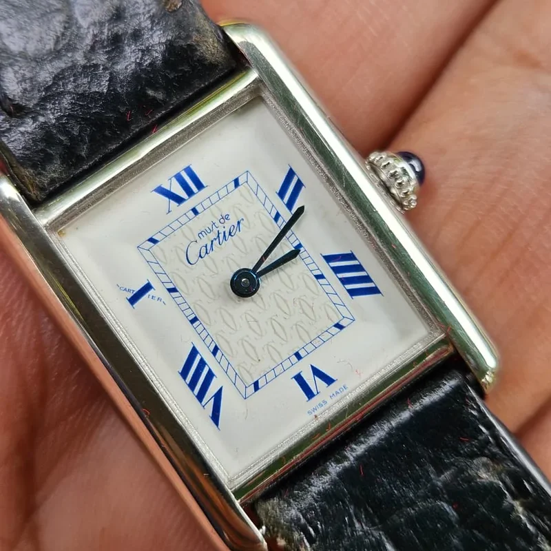 Thumb Must de Cartier Tank 2416