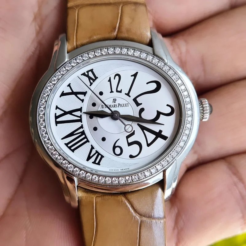 Millenary Self-Winding Stainless Steel / Black