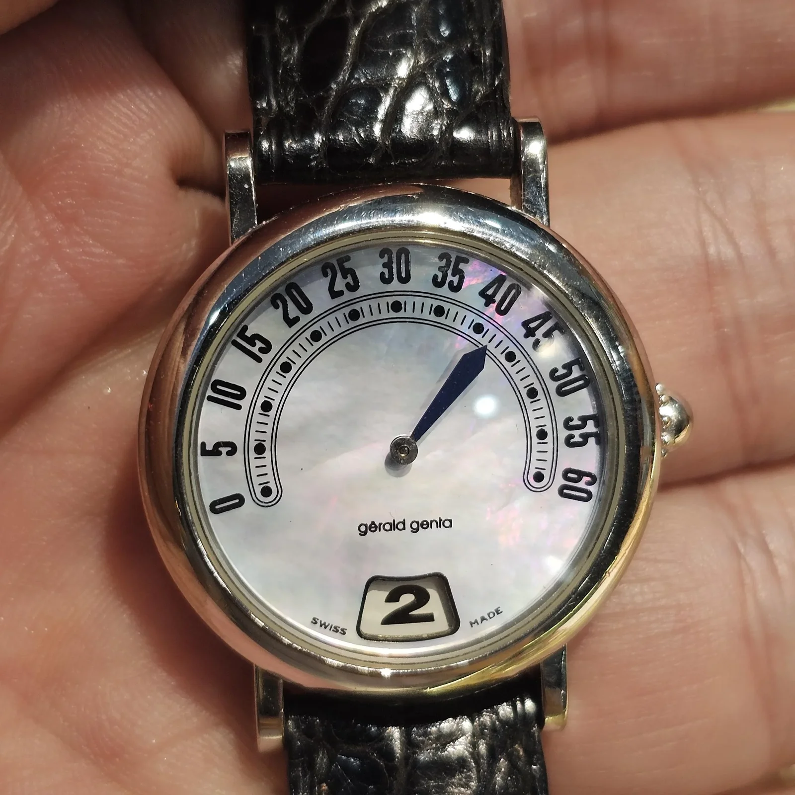 Retro Classic Jumping Hour Stainless Steel / Mother of Pearl