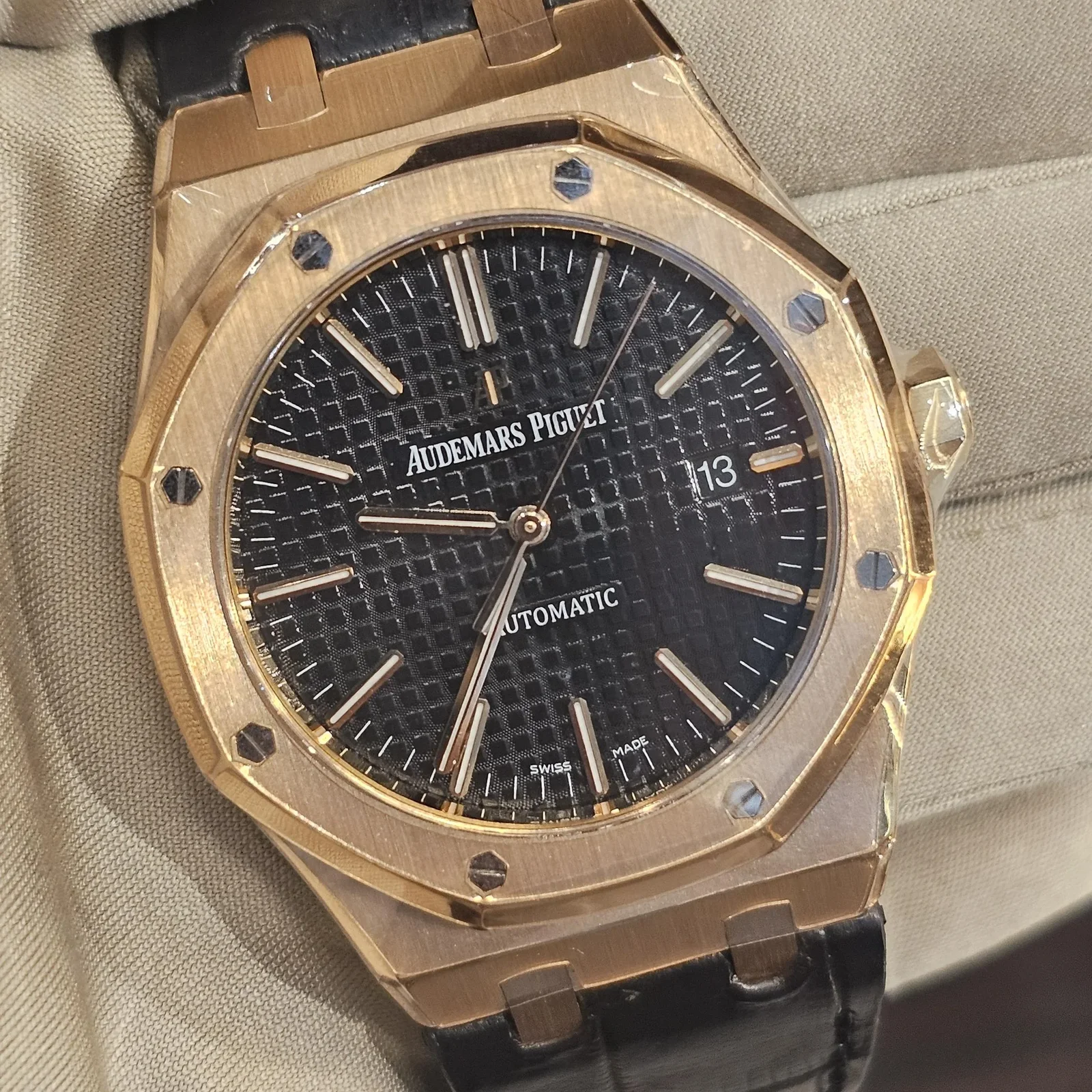 Royal Oak 15400 Pink Gold / Black / Strap