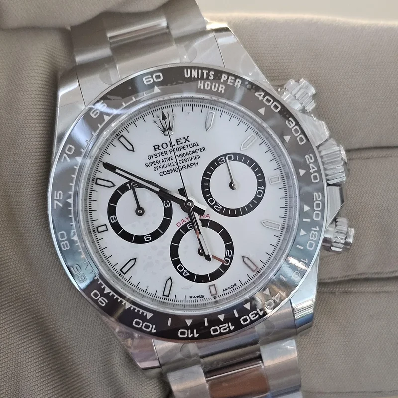 Cosmograph Daytona Stainless Steel - Cerachrom / White / Oyster
