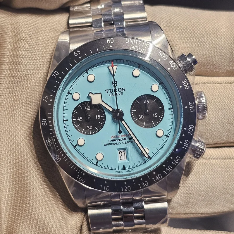 Heritage Black Bay Chronograph / Stainless Steel / Turquoise