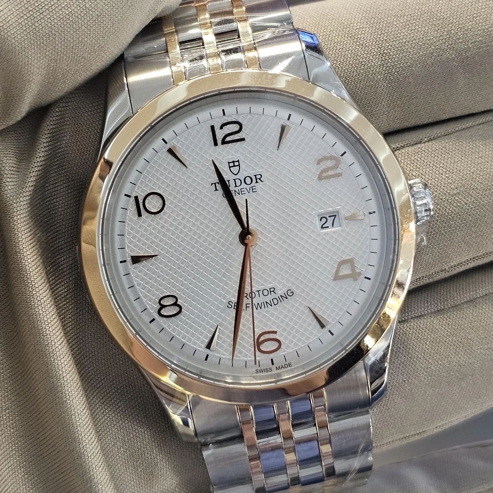 1926 41 Stainless Steel / Rose Gold / White