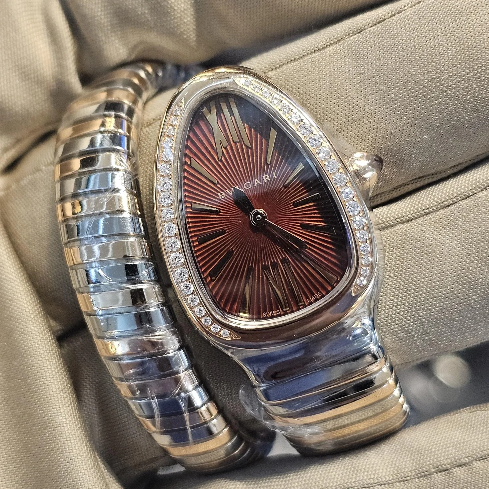 Serpenti Tubogas Stainless Steel - Rose Gold / Burgundy