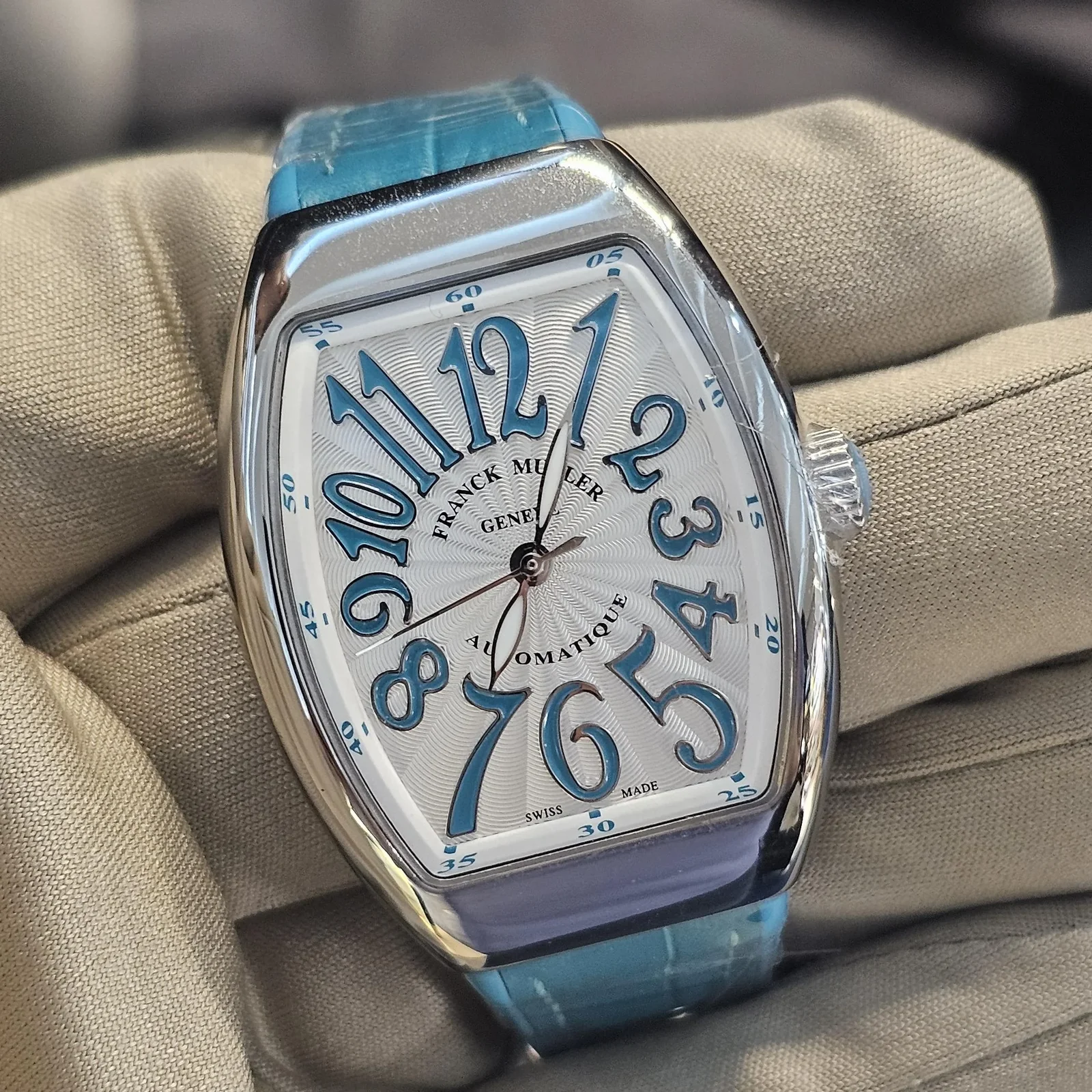 Vanguard 32 Stainless Steel / Silver - Blue 