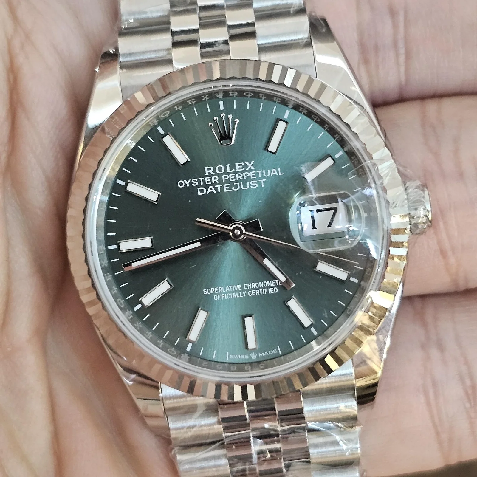 Datejust 41 Stainless Steel - Fluted / Green / Jubilee