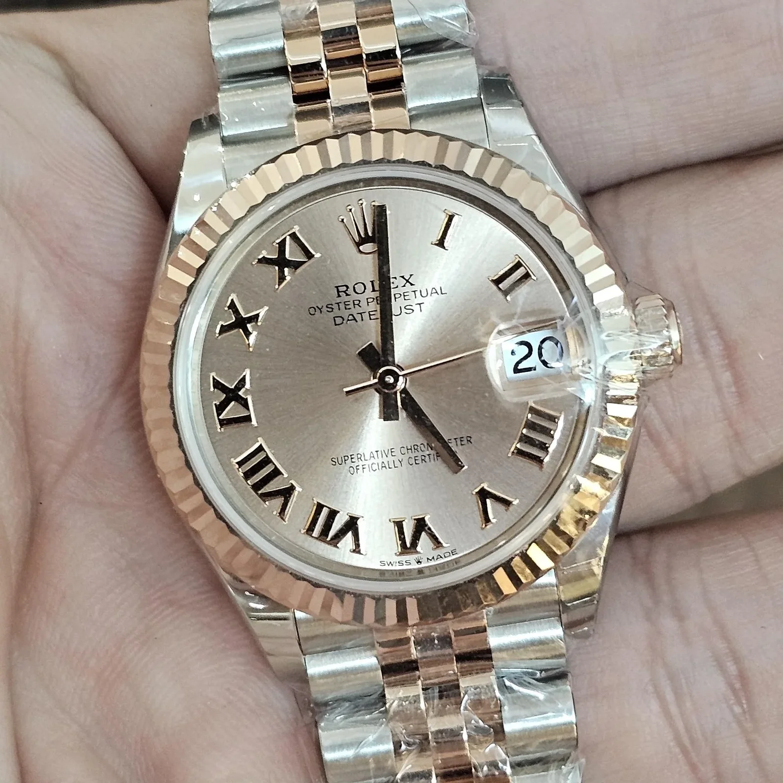 Datejust 31 Stainless Steel/ Rose Gold / Fluted / Rose - Roman / Jubilee