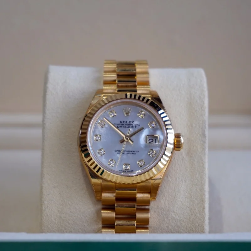 Lady-Datejust 28 Yellow Gold Fluted / President / MOP