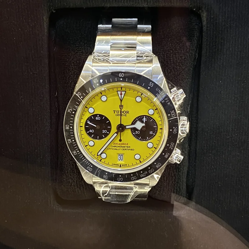 Black Bay Chrono 39 Bumblebee Stainless Steel / Yellow / Bracelet